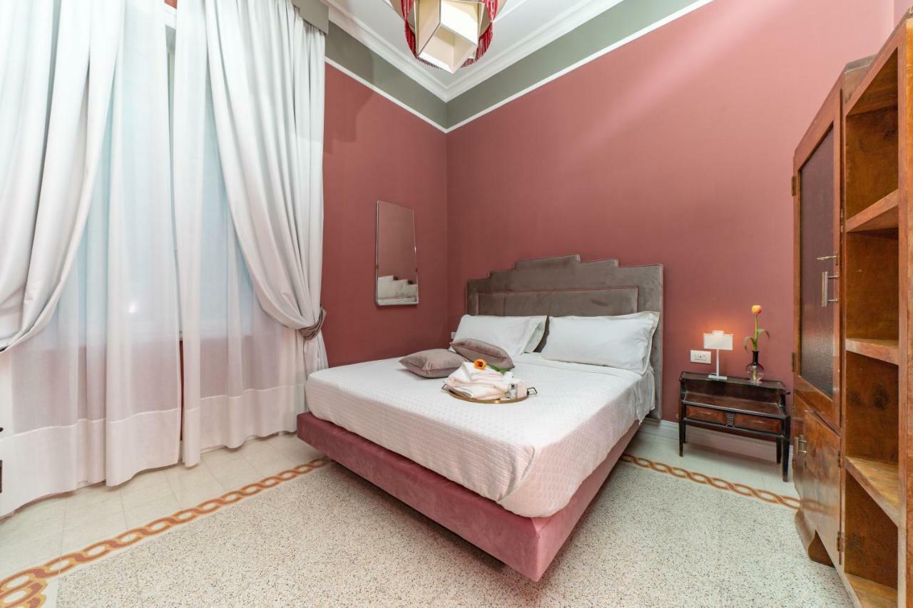 Il Fiore D'Oro Luxury Holiday House Nápoles Exterior foto